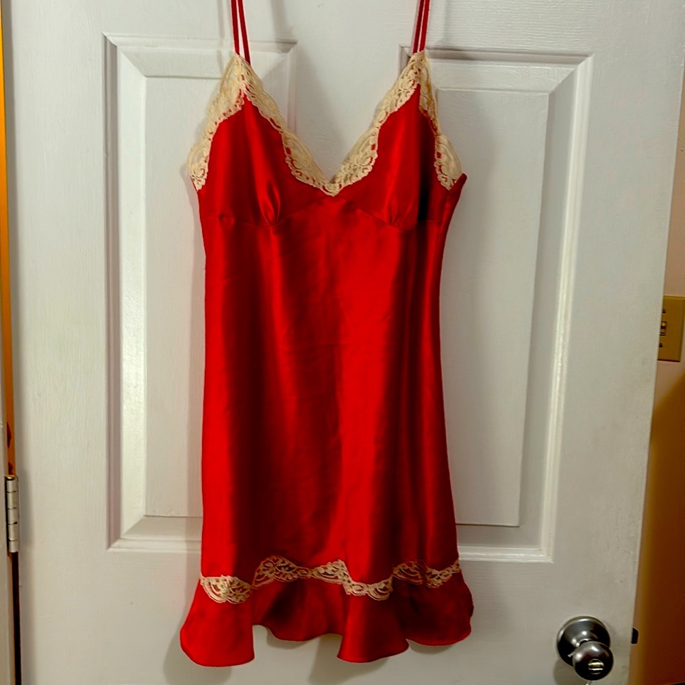 Gently used red Victoria’s Secret babydoll medium polyester lingerie sleepwear
